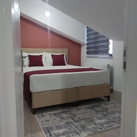 Istanbul Airport Family 4*